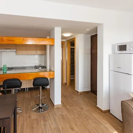 Apartamento Golden Teguise En Lanzarote, Con Piscina, Vistas Al Mar Y Playa Cercana كوستا تاغيسي