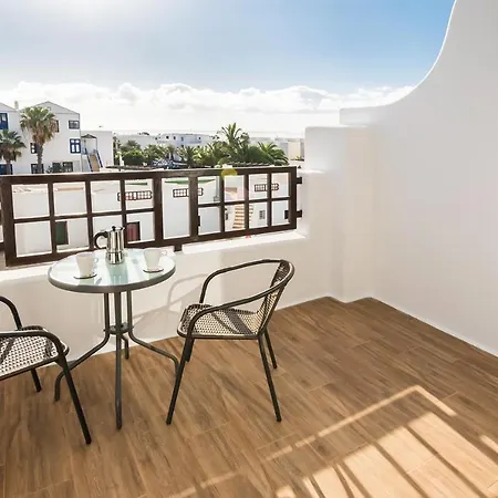شقة Apartamento Golden Teguise En Lanzarote, Con Piscina, Vistas Al Mar Y Playa Cercana