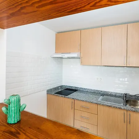 Apartamento Golden Teguise En Lanzarote, Con Piscina, Vistas Al Mar Y Playa Cercana شقة